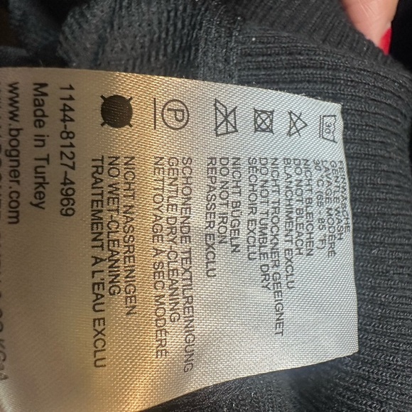 Bogner Black Ski Jacket with Ribbed Detailing (limited edition. On.) - Picture 5 of 16
